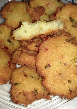 Foto resep Singkong parut gurih pedas/perkedel singkong/mplek2