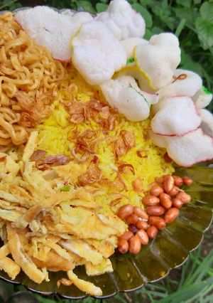 Foto resep Nasi Kuning Magicom