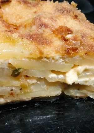 Una foto de Pastel de papas con crema