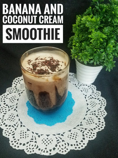 A picture of Banana & Coconut cream smoothie.