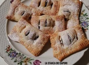 Foto di Sfogliatine di ricotta e cioccolato fondente