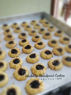 Foto resep Blueberry Thumbprint Cookies