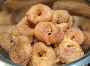 Foto principal de Rosquillas de Anís y Canela: Un bocado inconfundible y 🍩🍩tradicional