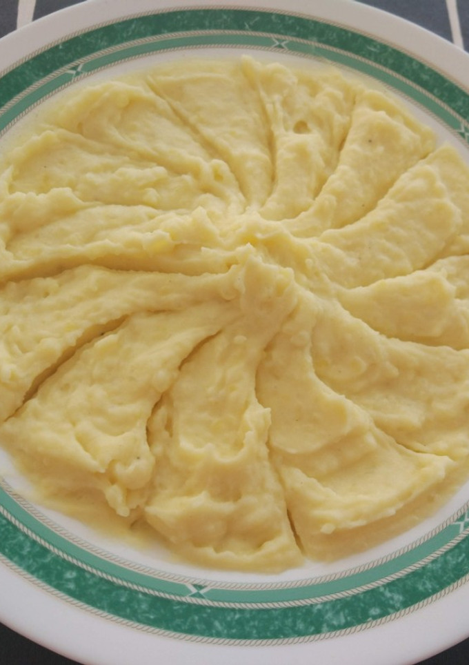Una foto de Puré de patata rápido (al microondas)
