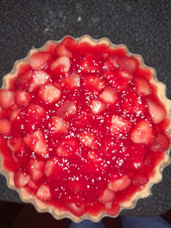 Una foto de Tarta de Frutilla 🍓🍓🍓