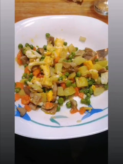 Una foto de Verduras con huevo