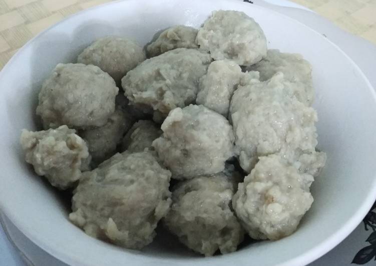 Bagaimana meracik Bakso lele Lezat