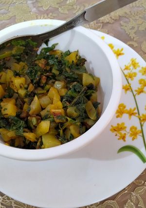A picture of Radish dry sabzi in garlic flavour.