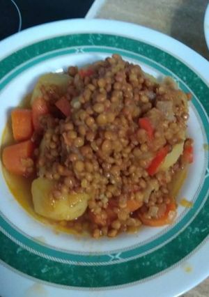 Una foto de Lentejas de verduras a lo pobre