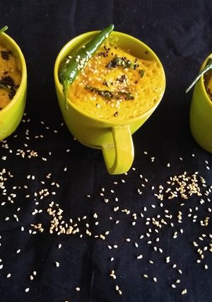 A picture of Mug dhokla.