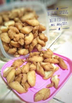 Foto resep Biji ketapang with coffee