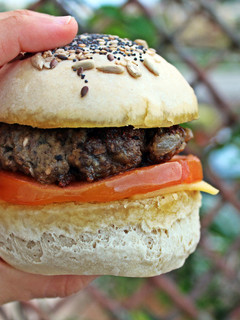 Una foto de Hamburguesa vegana de portobellos