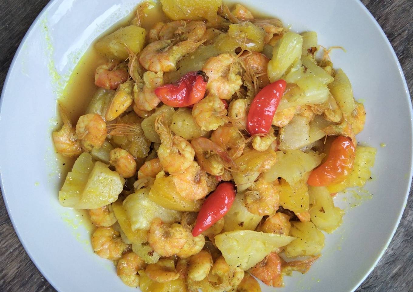 Tumis udang nanas lada hitam