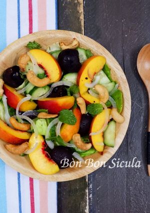 Hình của món Salad Đào - Peach Salad.