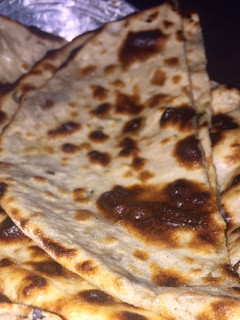 A picture of Tandoori roti on tawa.