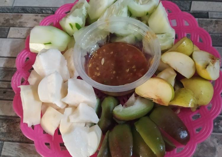 Bagaimana Membuat Lotis buah, Bisa Manjain Lidah