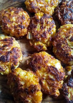 A picture of Cabbage fritters.