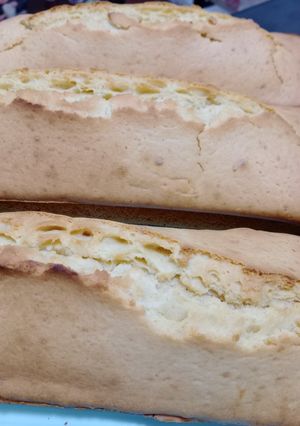 Una foto de Budín de limón 🍋🍋