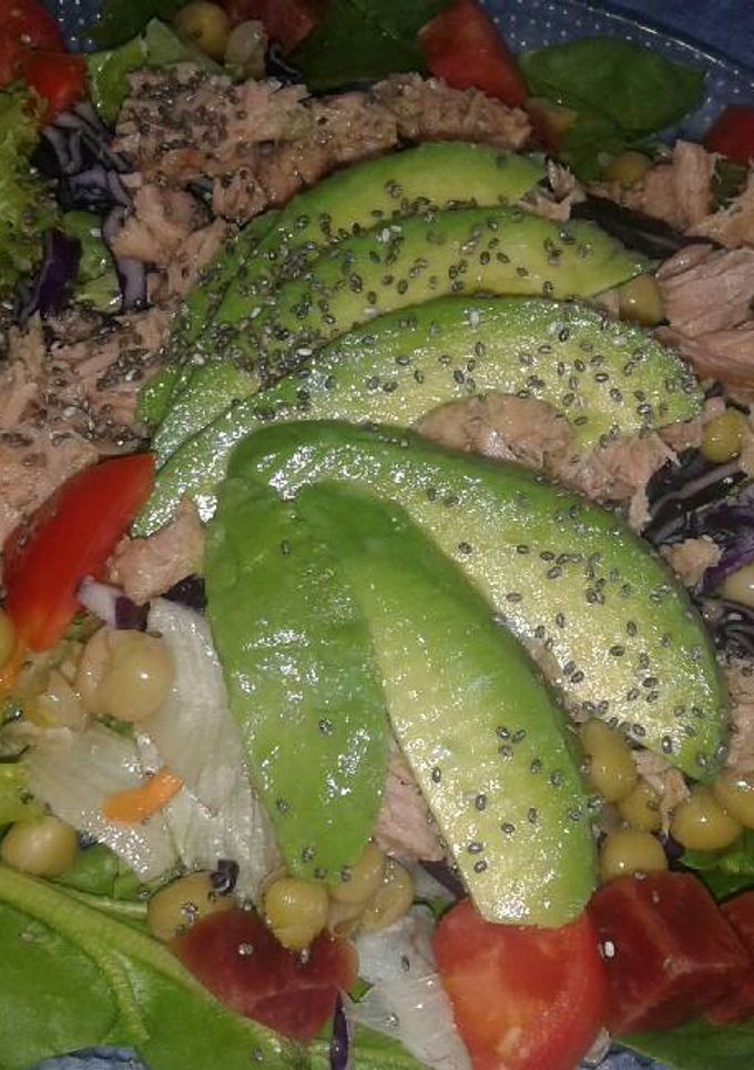 Una foto de Ensalada de atún