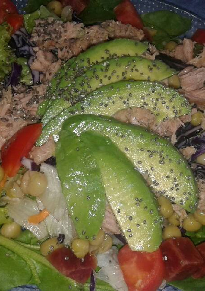 Una foto de Ensalada de atún