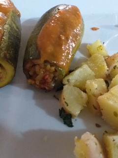 Una foto de Zapallitos Italianos rellenos tipo árabes