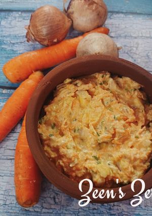 A picture of Carrot Onion Raita.