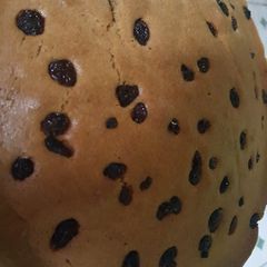A picture of Fruit cake.