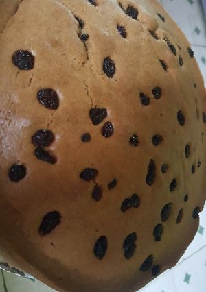 A picture of Fruit cake.