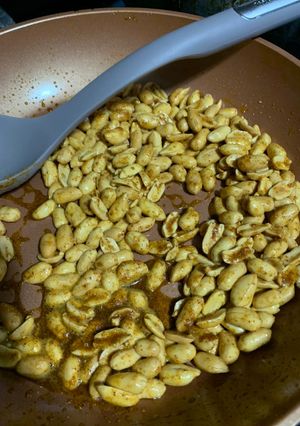 A picture of Masala sing aka spiced peanuts.