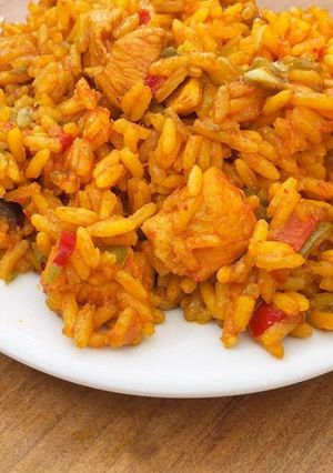 Una foto de Arroz con pollo