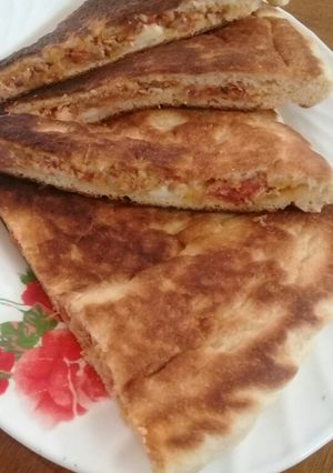 صورة لوصفة خبزة محشية في المقلاة