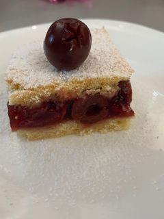 Meggyes pite recept fotója