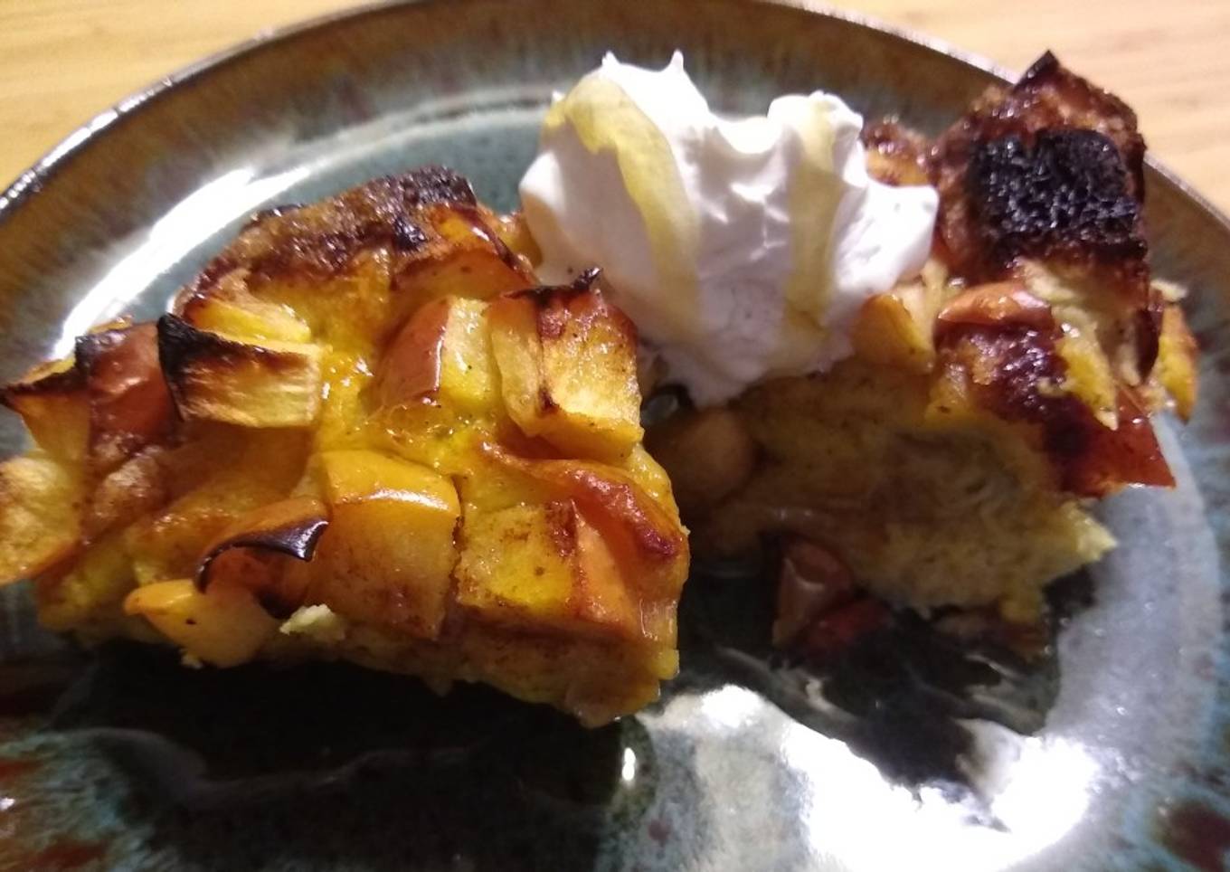 Cinnamon Apple French Toast Bake
