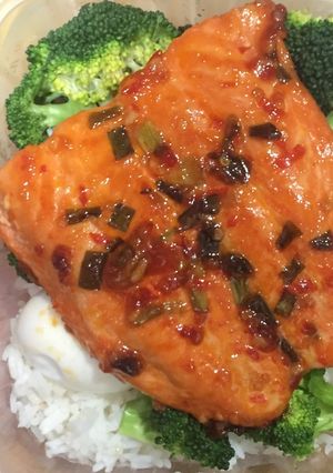A picture of 3-ingredient Salmon.