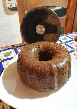 Una foto de Torta de chocolate en el savarín de 18 cm de Essen