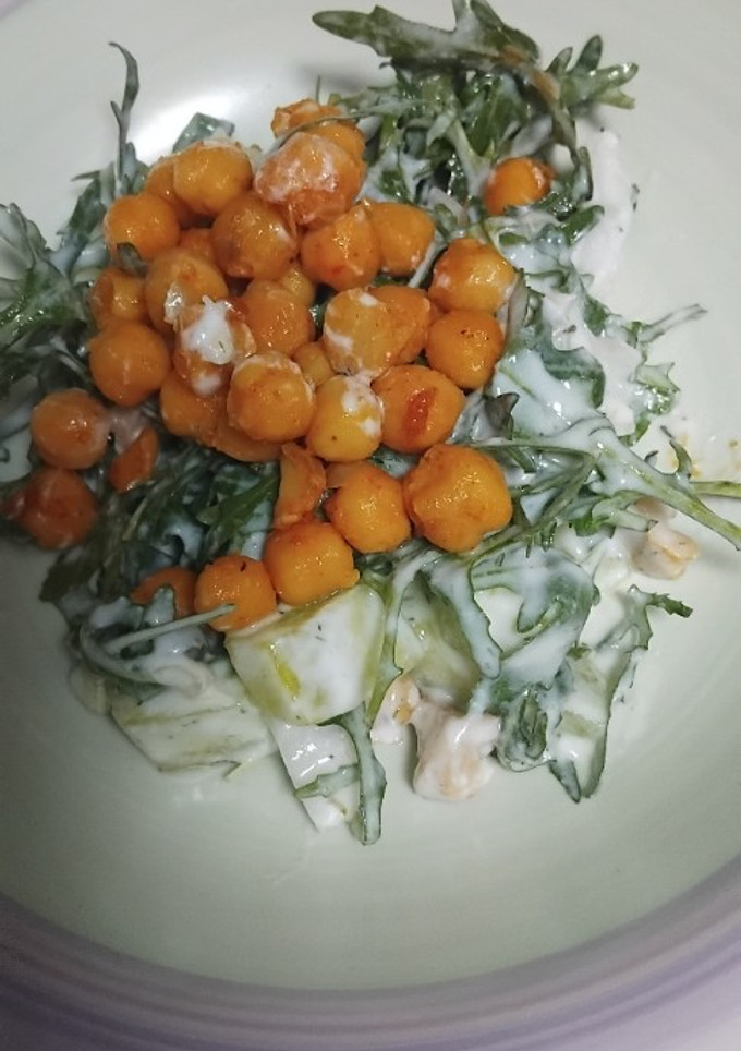 Una foto de 🍲 Ensalada turca de garbanzos