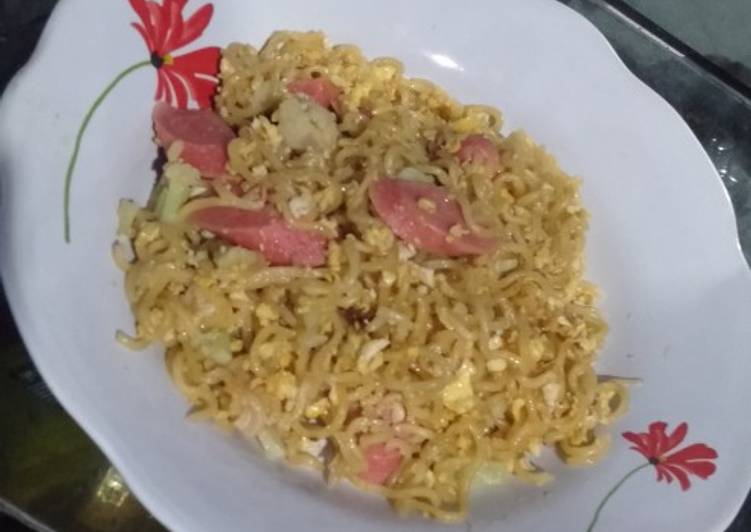 Cara Gampang Menyiapkan Mie goreng tek-tek Anti Gagal