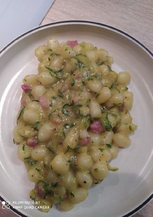 Foto di Gnocchetti alla carbonara