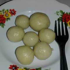 A picture of Cilok kenyal.