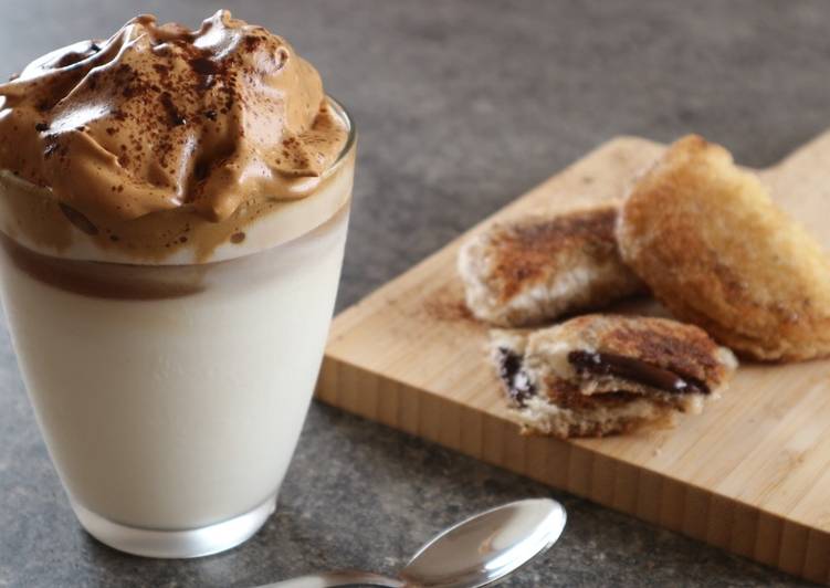 ⭐Café dalgona y empanadillas de chocolate / Recetas virales Tik Tok⭐