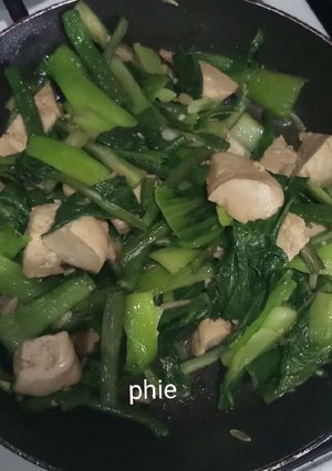 Foto resep Sayuran hijau siram tahu teriyaki