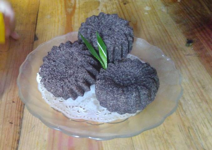 Bolu ketan hitam mini