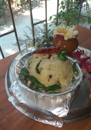 A picture of Ghee Pongal or Venn Pongal.