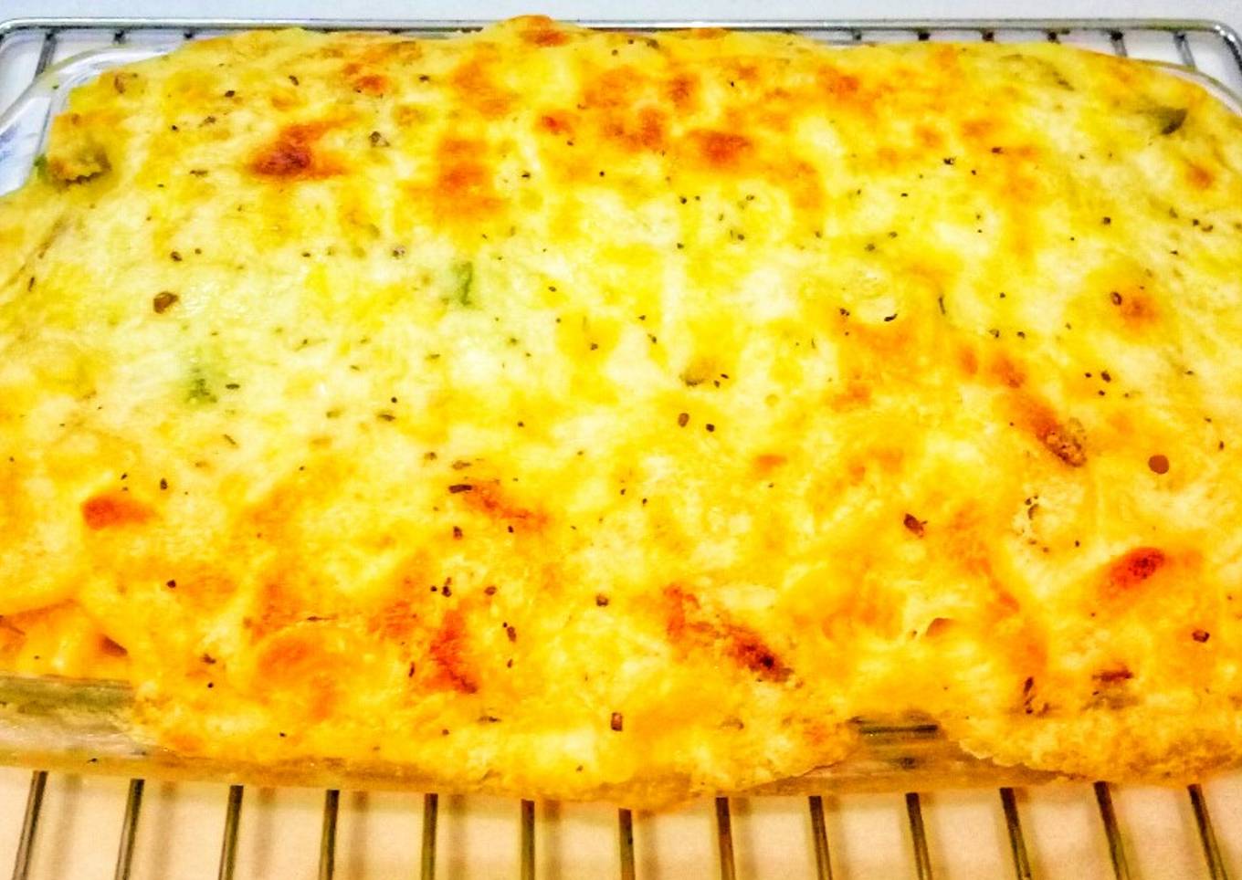 Makaroni panggang keju