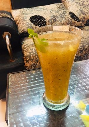 A picture of Aam panna.