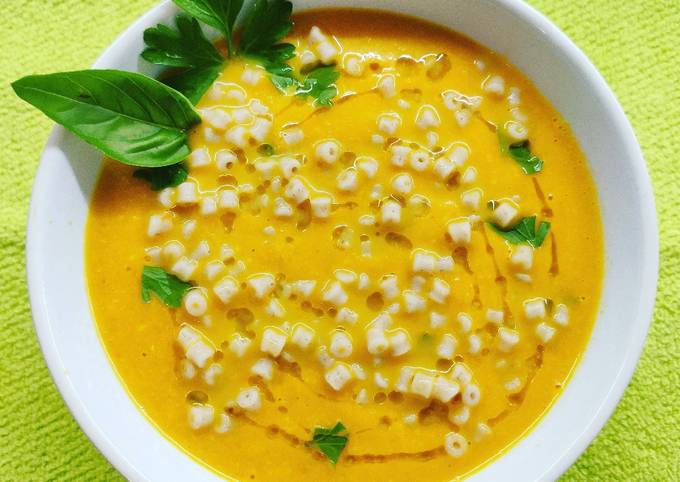 Il modo più semplice a Preparare Veloce Vellutata di carote e anacardi