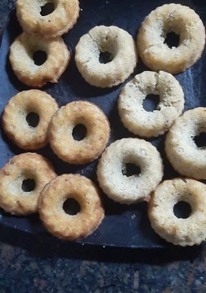 Una foto de Mini budines de manzana y canela