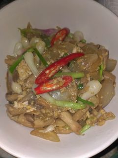 รูปของ ผัดเห็ดนางฟ้าน้ำมันหอยใส่ไข่