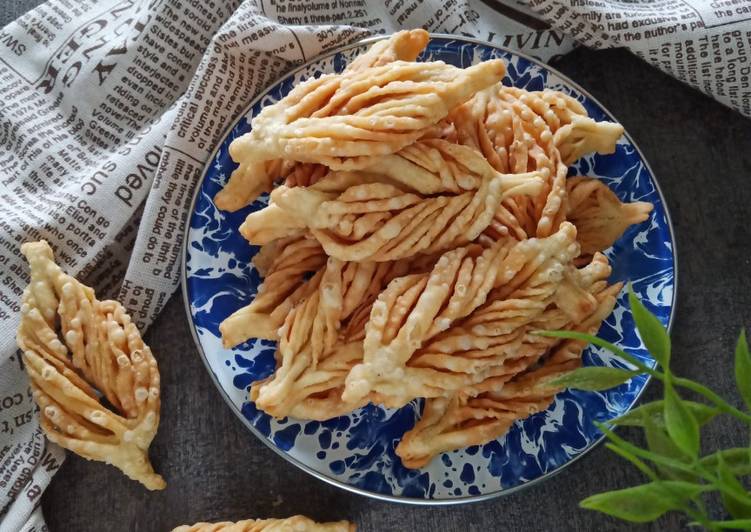 Masakan Unik Keripik Pangsit Praktis Enak