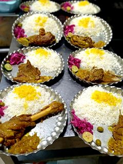عکسی از دستور چلو گوشت رستوران